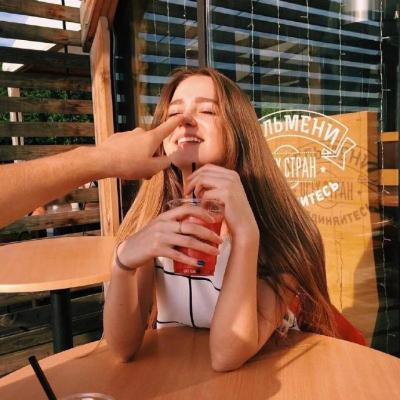 欧美贴吧头像女生搞怪可爱2025 我是谁我就是你的小可爱啊