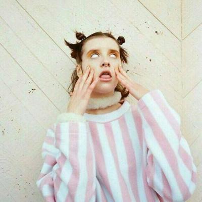 好玩的头像欧美女生2025精选 恶趣味欧美女生头像个性十足