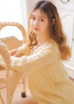 邻家美女白皙诱人私房图片