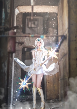 英雄联盟性感惹火拉克丝cosplay图片