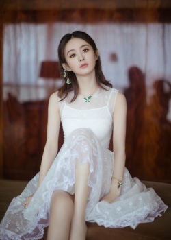 赵丽颖白色礼服性感高清图片