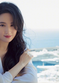 刘亦菲摩纳哥优雅气质图片