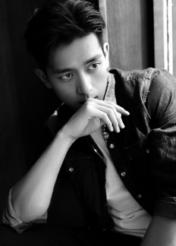 李现酷帅写真图片手机壁纸