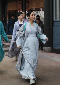 知否知否应是绿肥红瘦闺蜜情深赵丽颖图片