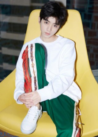 王俊凯清爽阳光高清图片