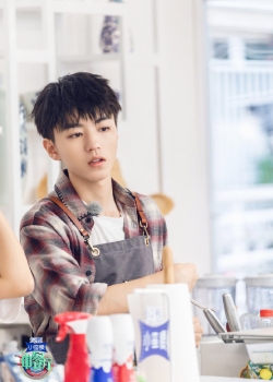 王俊凯《中餐厅3》第三期剧照图片