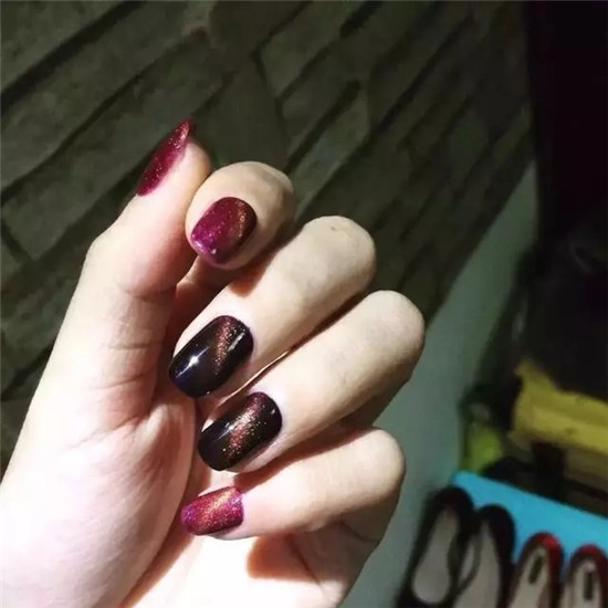 猫眼美甲图片2025 2025美甲图片最新款型猫眼