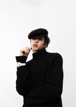 蔡徐坤《NYLON 尼龙》九月刊封面高清壁纸图片