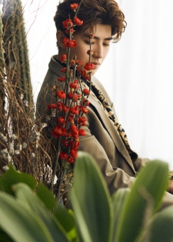 蔡徐坤帅气迷人时尚写真大片