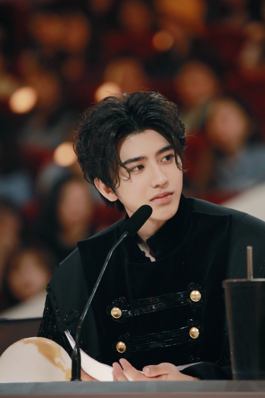 蔡徐坤图片 蔡徐坤综艺图片