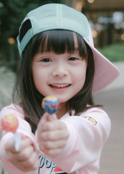 可爱萌娃小清新高清手机壁纸