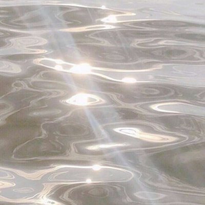 Blingbling的手机壁纸