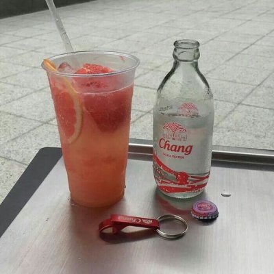 酒儿：❤最新唯美背景头像❤ 愿喜.