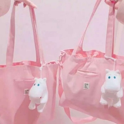 云曦:粉色系背景图