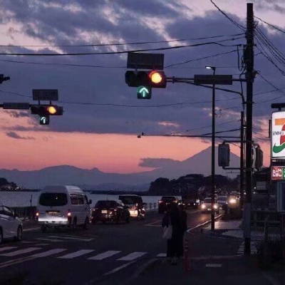 江软/ins唯美背景/人是会失望的.