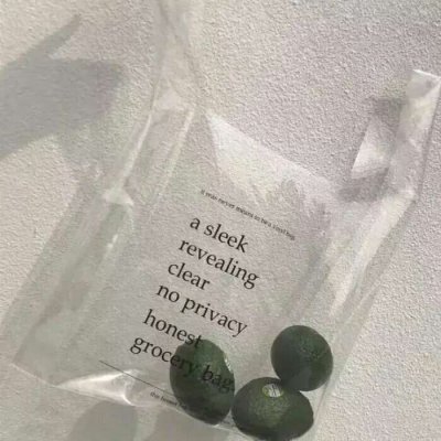 小清新中带着一点复古，绿色中带着一点深棕