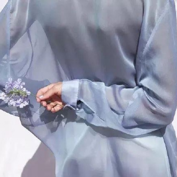 云梓/蓝色系风景背景图