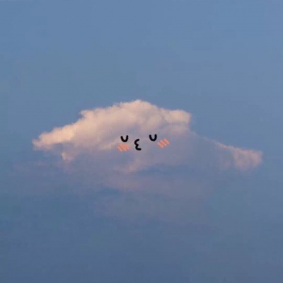北辰/蓝天云朵头像