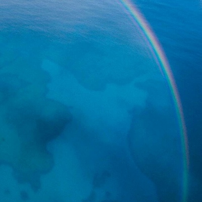 林知晚  唯美蓝色大海朋友圈壁纸