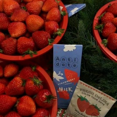 青春就是脸蛋红红