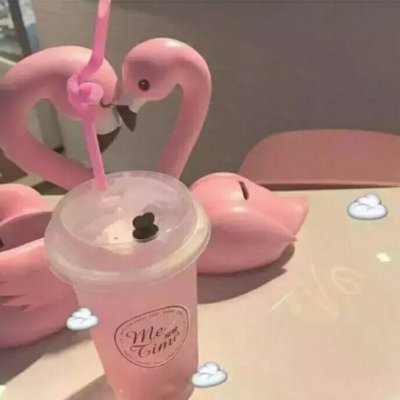 还好喜欢过粉红色，这样余生就不会后悔