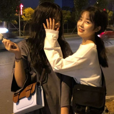 人生最美好的是相遇，我一生最奢侈的事，就是途中与你相遇