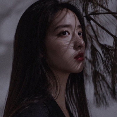 独二/真人女生头像  原宿风 高冷/刚开始我也只是知道他的名字，仅此而已