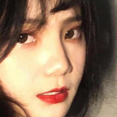 女人最适合的微信头像 心软的人会自讨苦吃