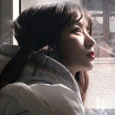 我预谋在某个阳光正好的冬天遇见你。