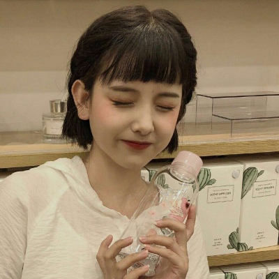 苓昀集♥vb.你是彬彬吗.｜借水开花自一奇,水沉为骨玉为肌.