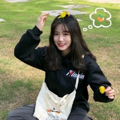 女生头像 ‖ 有趣的单身胜过将就的爱情。