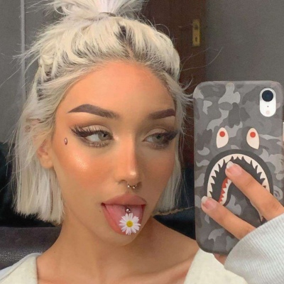 INS自截：cherryhato（二传：ZY神川奈奈子               cherryhato ）