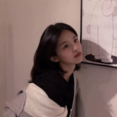 女生头像  你是我始料不及的欢喜。