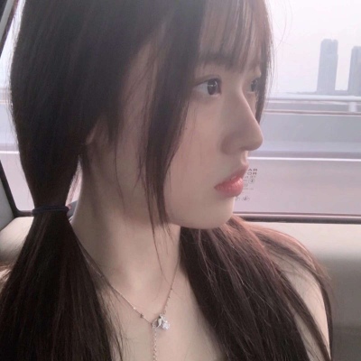 ≮女生头像≯   夏日里的遗憾 一定会被秋风温柔化解.