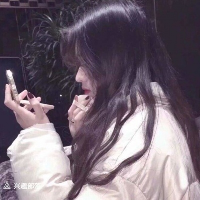 汐:唯美  意境   霸气    森系     高冷    侧颜杀（正颜杀）女生头像