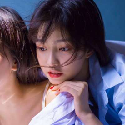 溺毙:温柔清新意境简单闺蜜女头.岁岁常欢愉 万事皆胜意.