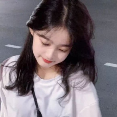 温柔女头 我本不是奥利奥，但可以泡一泡.