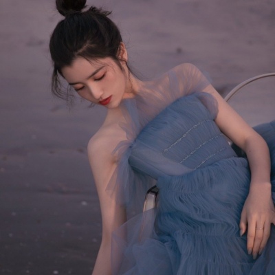 温柔风女生头像