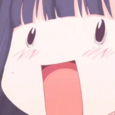 卡通女生头像  我填平了山海 却发现你在云端/沈糯