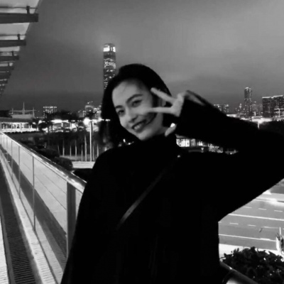 <女头> 恨君不似江楼月