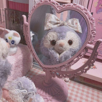 林杦/可爱小熊玩偶背景图/可以做配图噢   图源wl