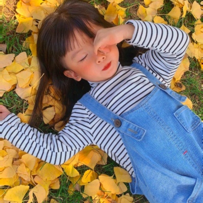 千鹤/萌娃头像/女生/意境背景/愿喜