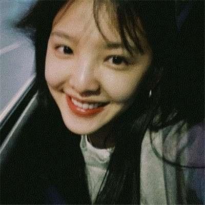 女生头像 你这年纪风月都好看 爱恨都随意