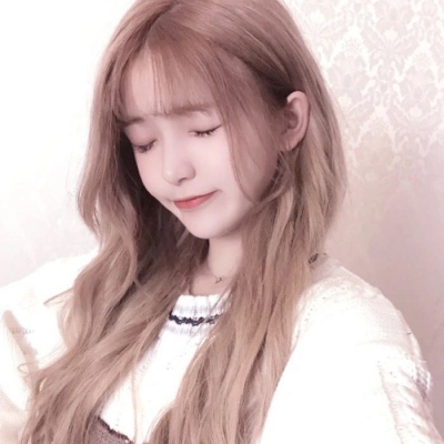 独二/真人 高冷 侧脸原宿风/女生头像