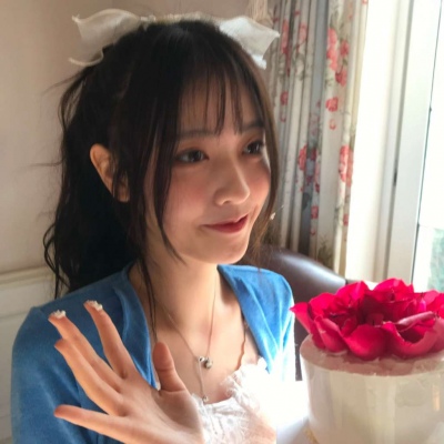 溺毙:清新温柔干净气质女头.如果你在意我的话 就会在意我的话