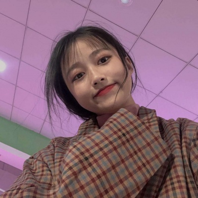 少女头像  清新脱俗