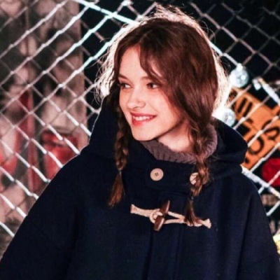 欧美风时尚意境女头/江孑代更