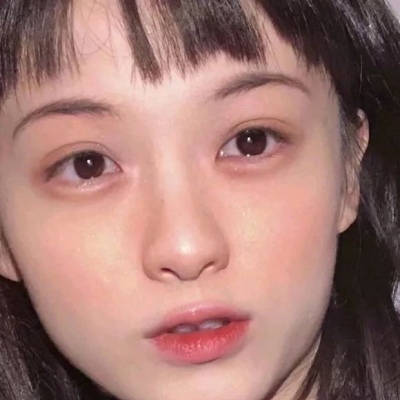 女生头像  萬事无常.