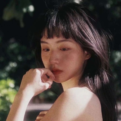 溺毙:复古意境魅力心动优质女头.成长本来就是一件扫兴的事