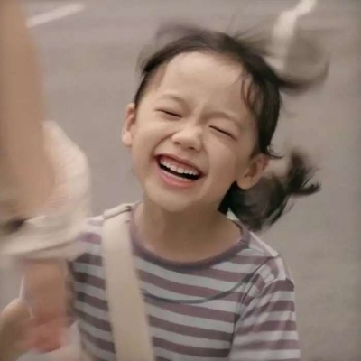 女生头像  笑总比冷漠以待好?